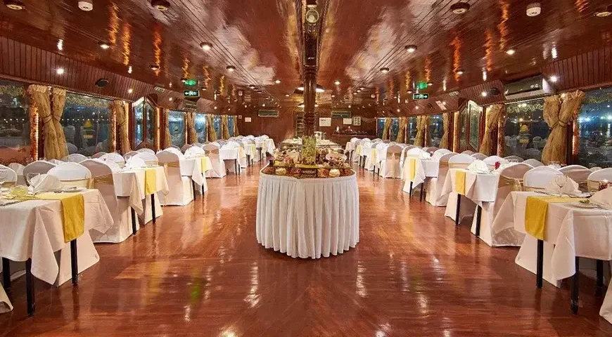 Dhow cruise Dubai Marina tickets