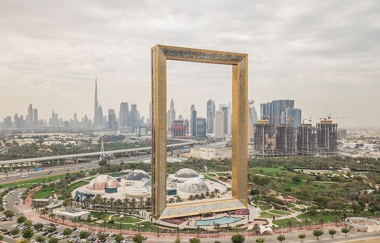 Dubai-Frame