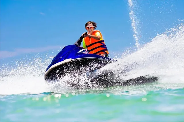 Jet Ski Tour in Dubai