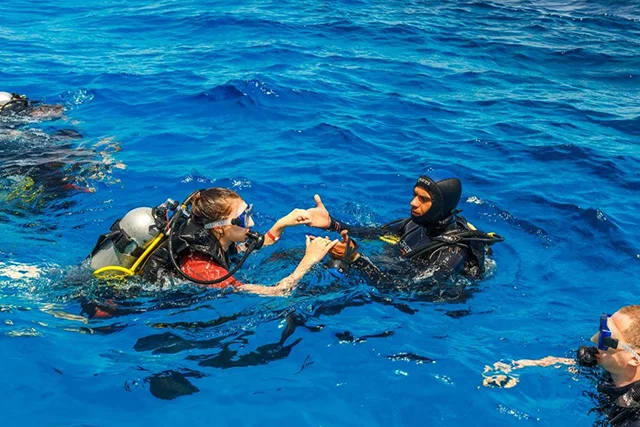 Scuba Diving Tour in Dubai