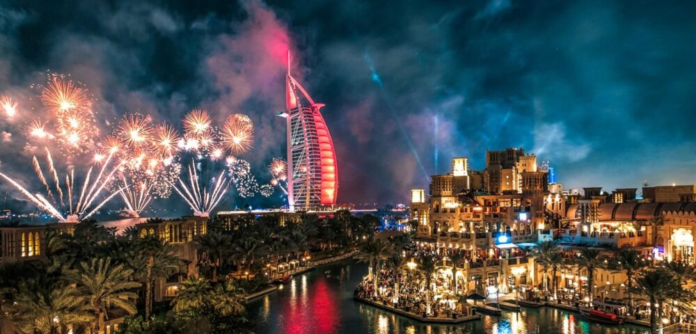 Dubai Christmas Tour Packages 2023