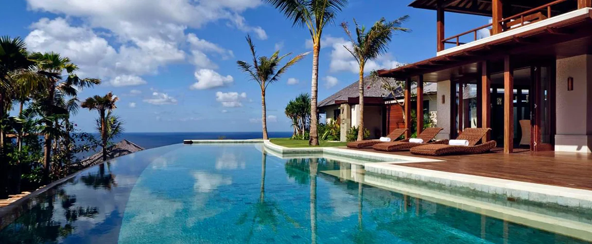 luxury villas in Bali