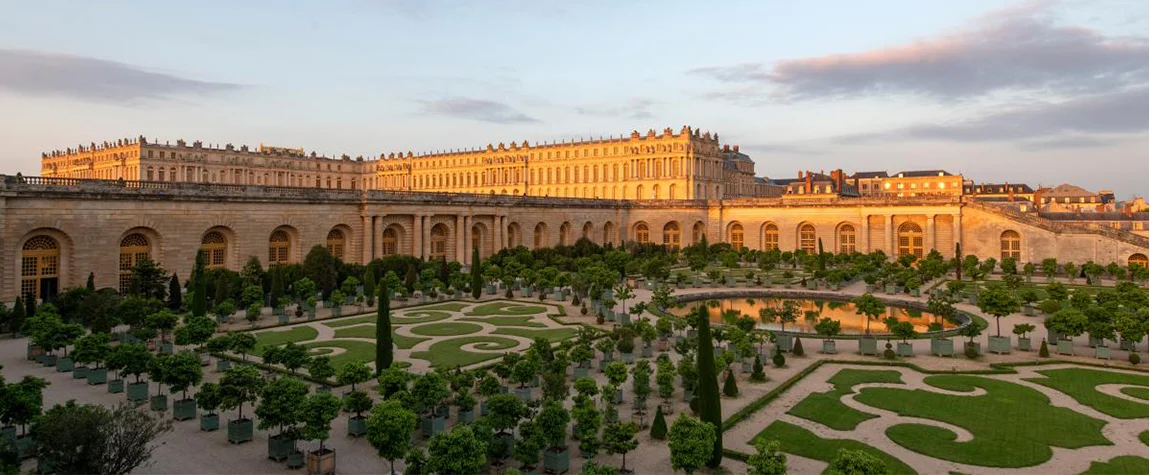 Monuments and Landmarks to Visit in France