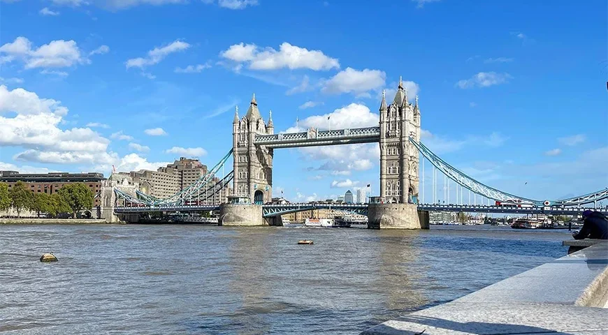 London Tour Packages from Dubai - 5 Days and 4 Nights