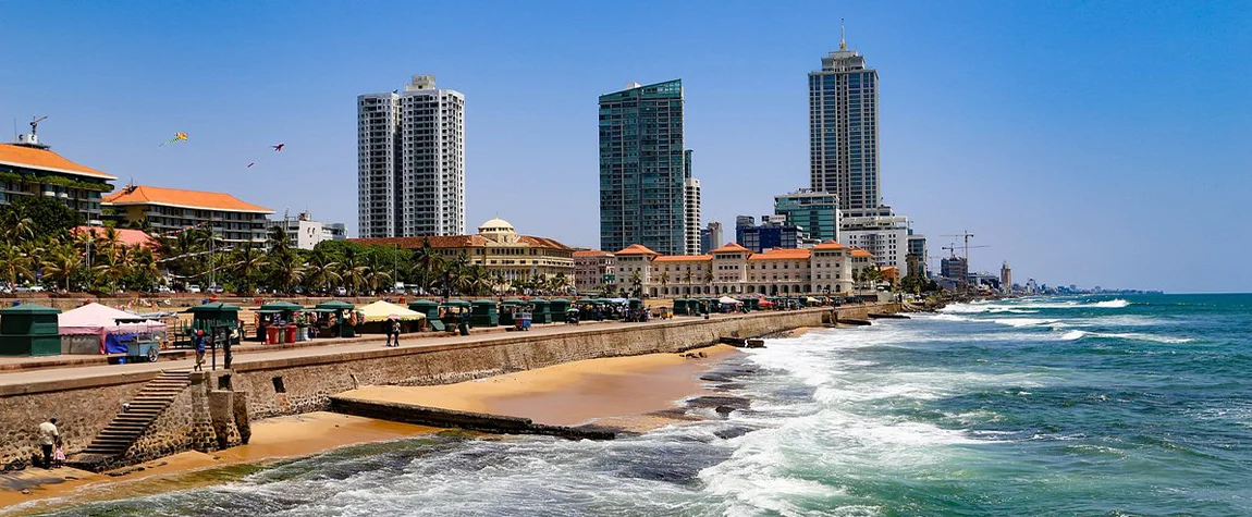 Attractions in Colombo, Galle Face Green