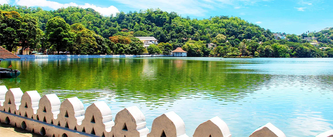 Kandy Lake