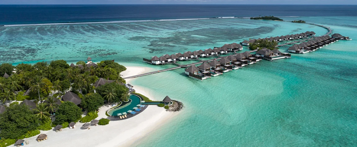 four seasons maldives, Elegant and Comfortable Accommodations