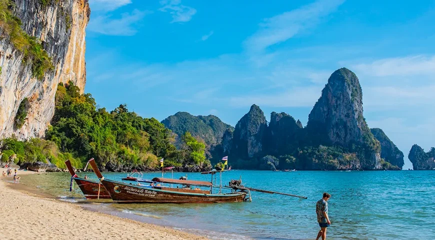 Krabi and Phuket UAE National Day Tour Packages