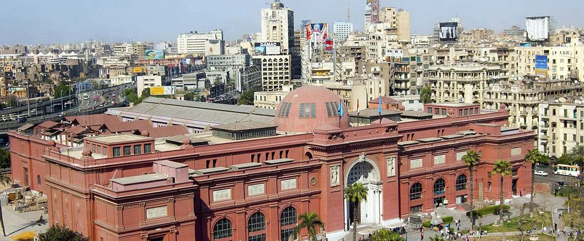 Explore the Egyptian Museum in Cairo