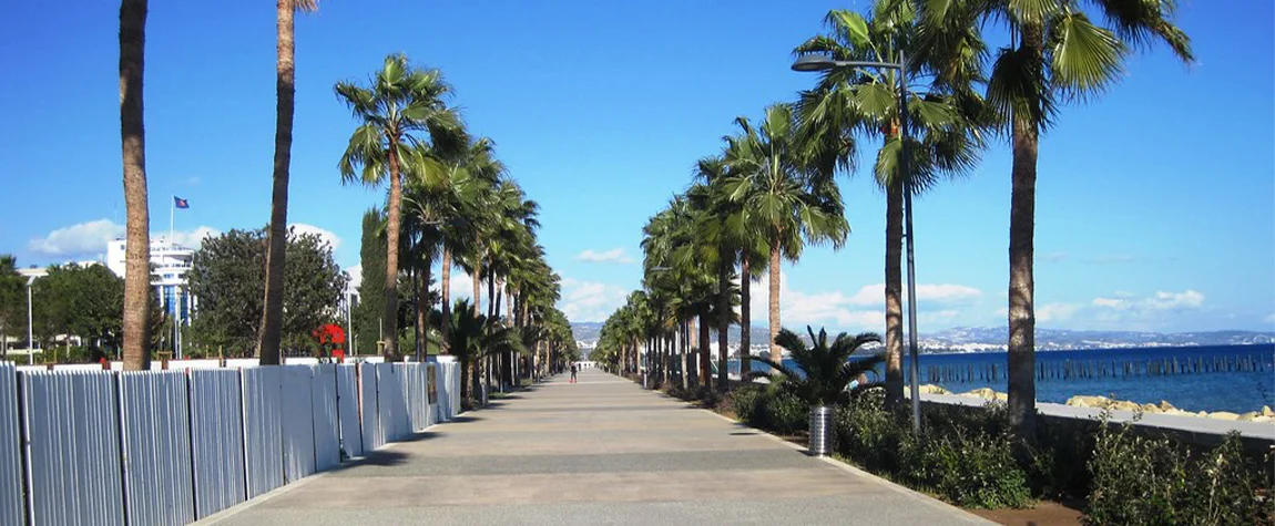  Walking around the streets of Limassol