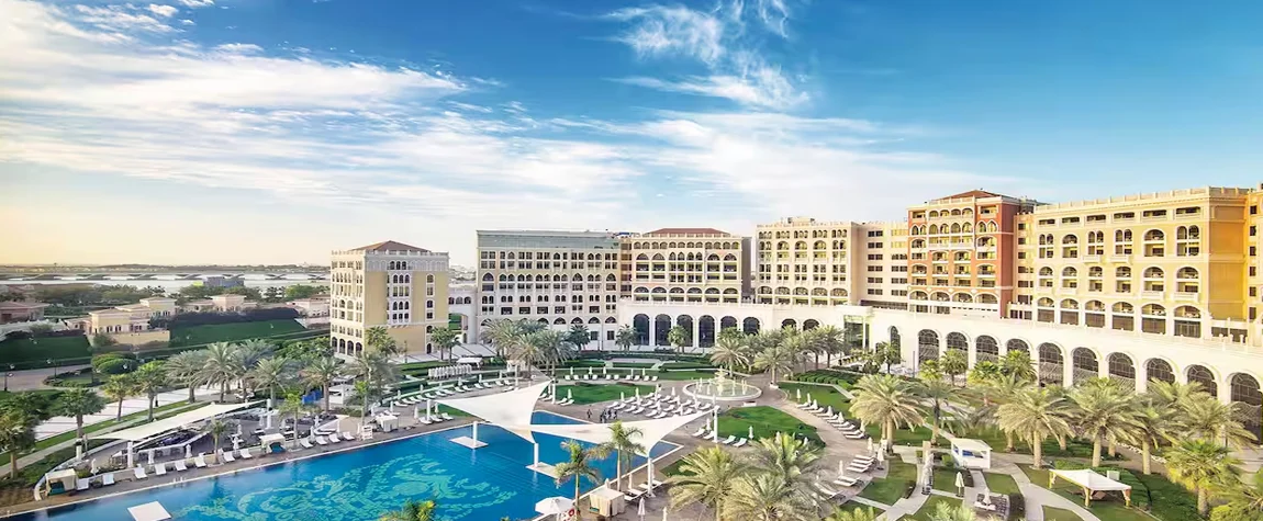 7. Ritz-Carlton Abu Dhabi, Grand Canal