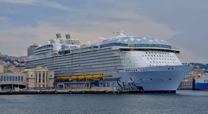 Celebrity Eclipse