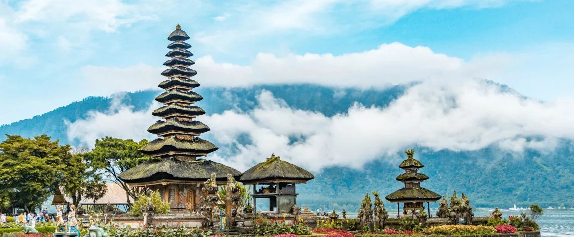 Bali, Indonesia – Paradise, Beauty and Traditions