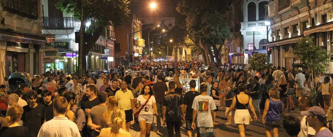 Lapa: Street Party Central