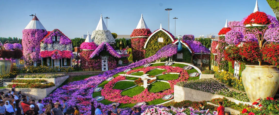 7. Discover Dubai’s Romantic Parks and Gardens