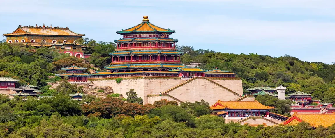 Visit the Great Summer Palace in Beijing