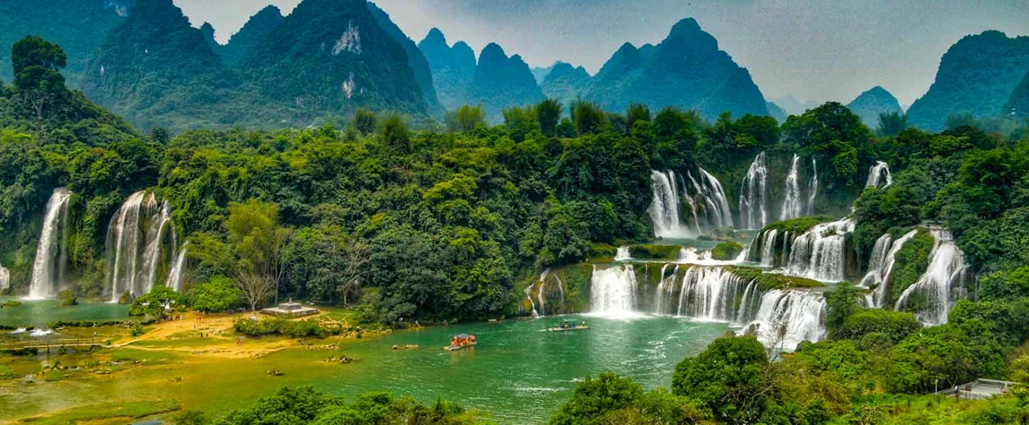 10. Detian Waterfall, Vietnam China