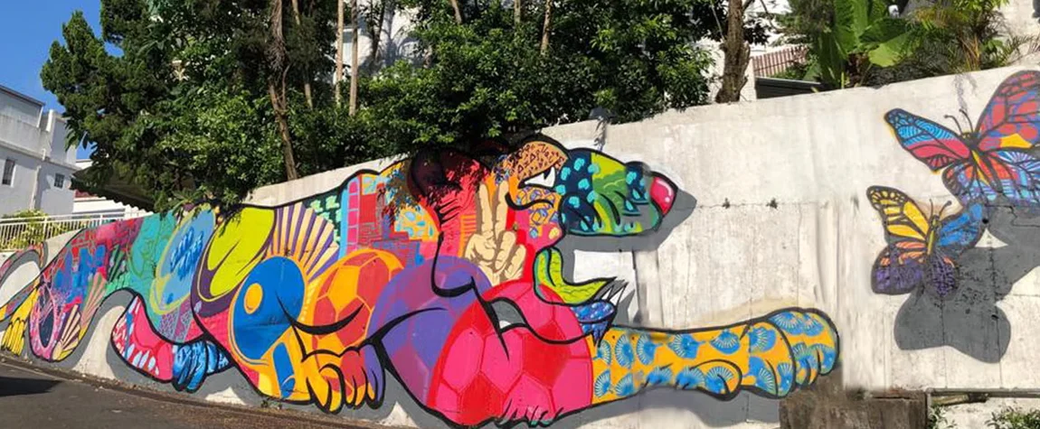 Discover the Street Art Scene in Hong Kong