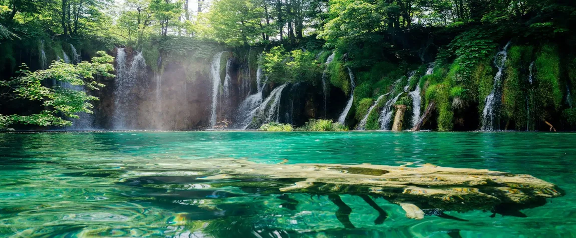 Visit the Plitvice Lakes National Park