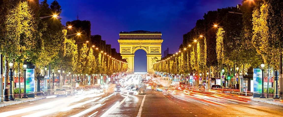 Shop at the Champs-Élysées