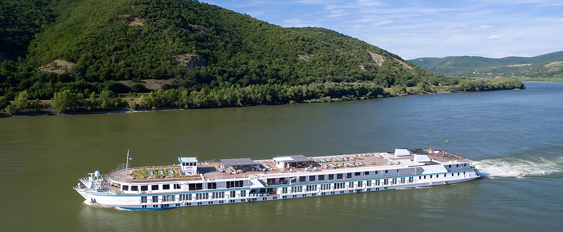 Cruise along the Danube River