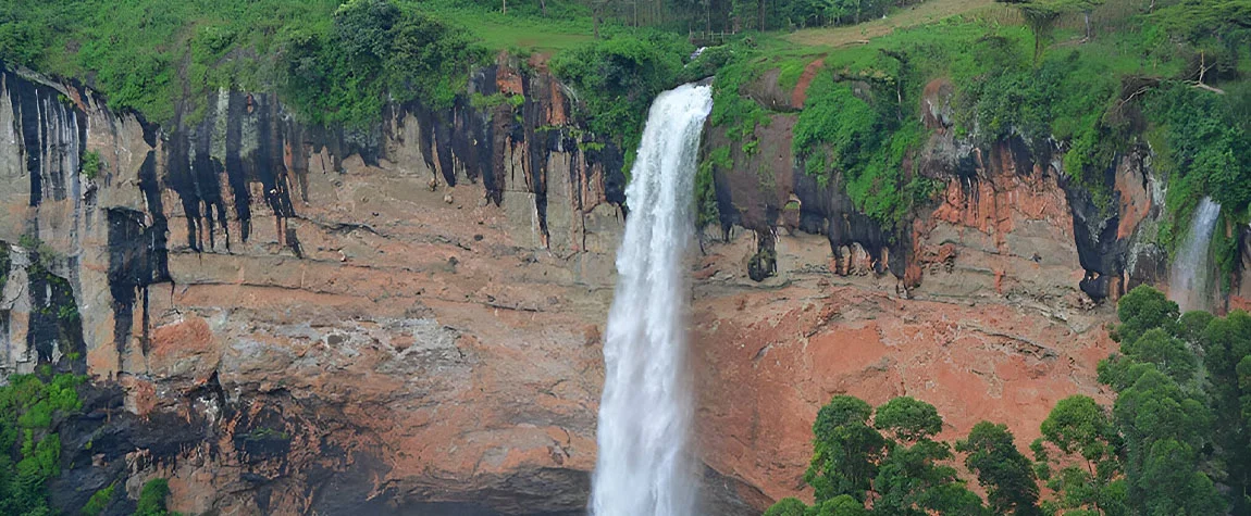 Hiking to Sipi Falls